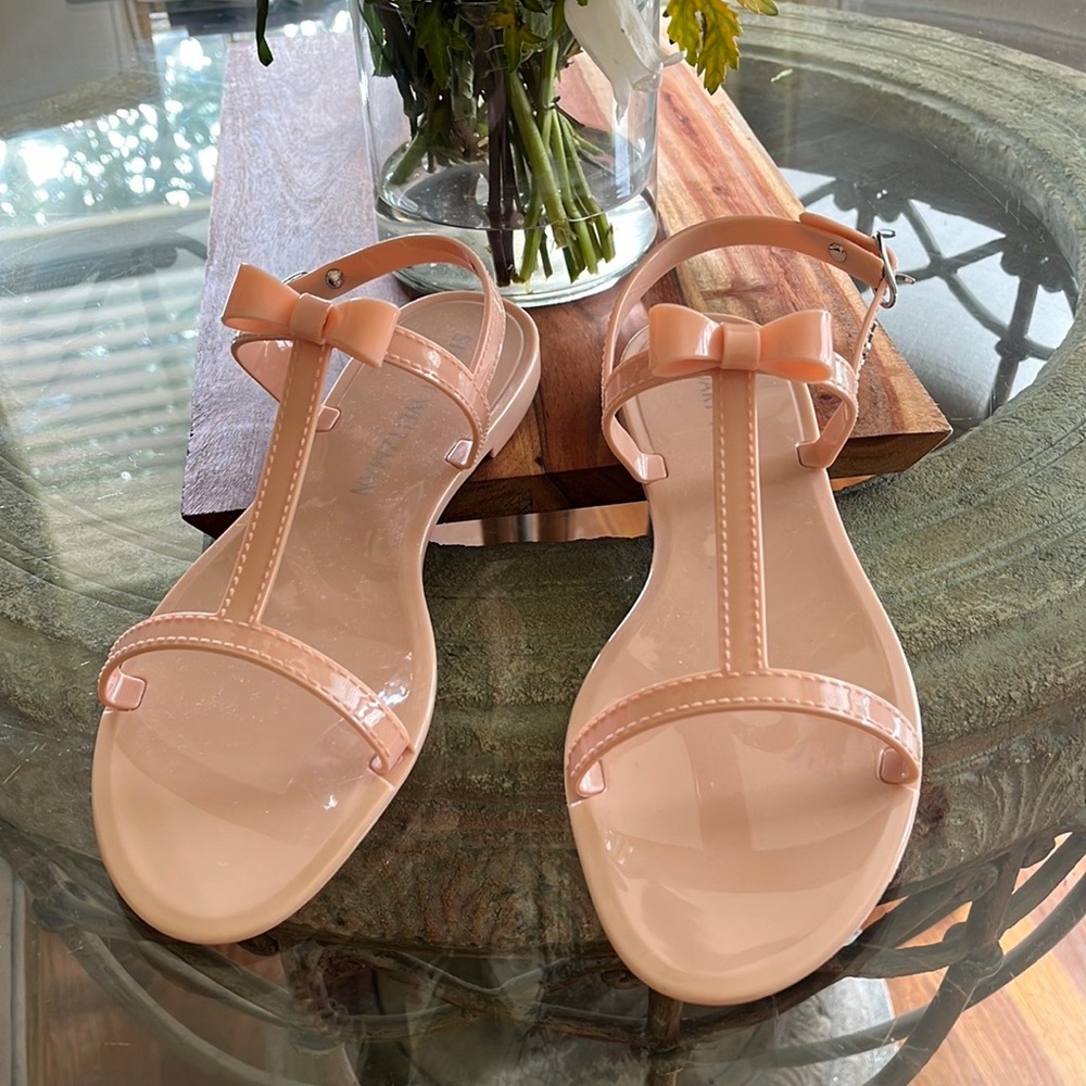 BRAND NEW STUART WEITZMAN Women's Mellie Bow Jelly Flat Sandals size 11